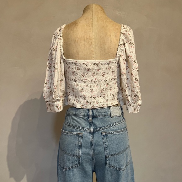 Jen’s Pirate Booty Wilde Blouse - Picture 6 of 6